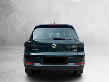 Volkswagen Tiguan - 5