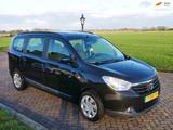 Dacia Lodgy 1.5 dCi Lauréate 7pers. AC NAVI * 3699 NET - Dacia Lodgy Laureate mit Diesel-Antrieb