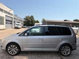 Volkswagen Touran Automatik - Parksensoren +LM+TÜV-07.2027