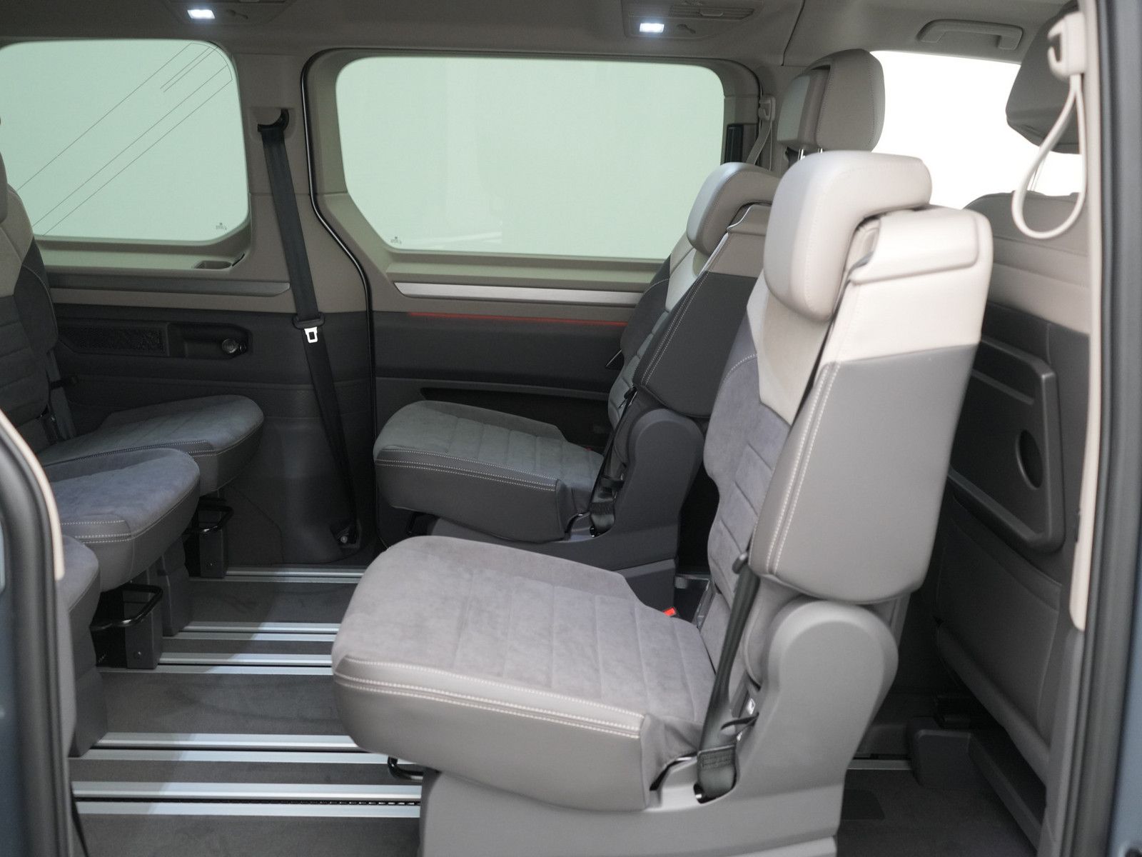 Volkswagen T7 Multivan - Bild 10