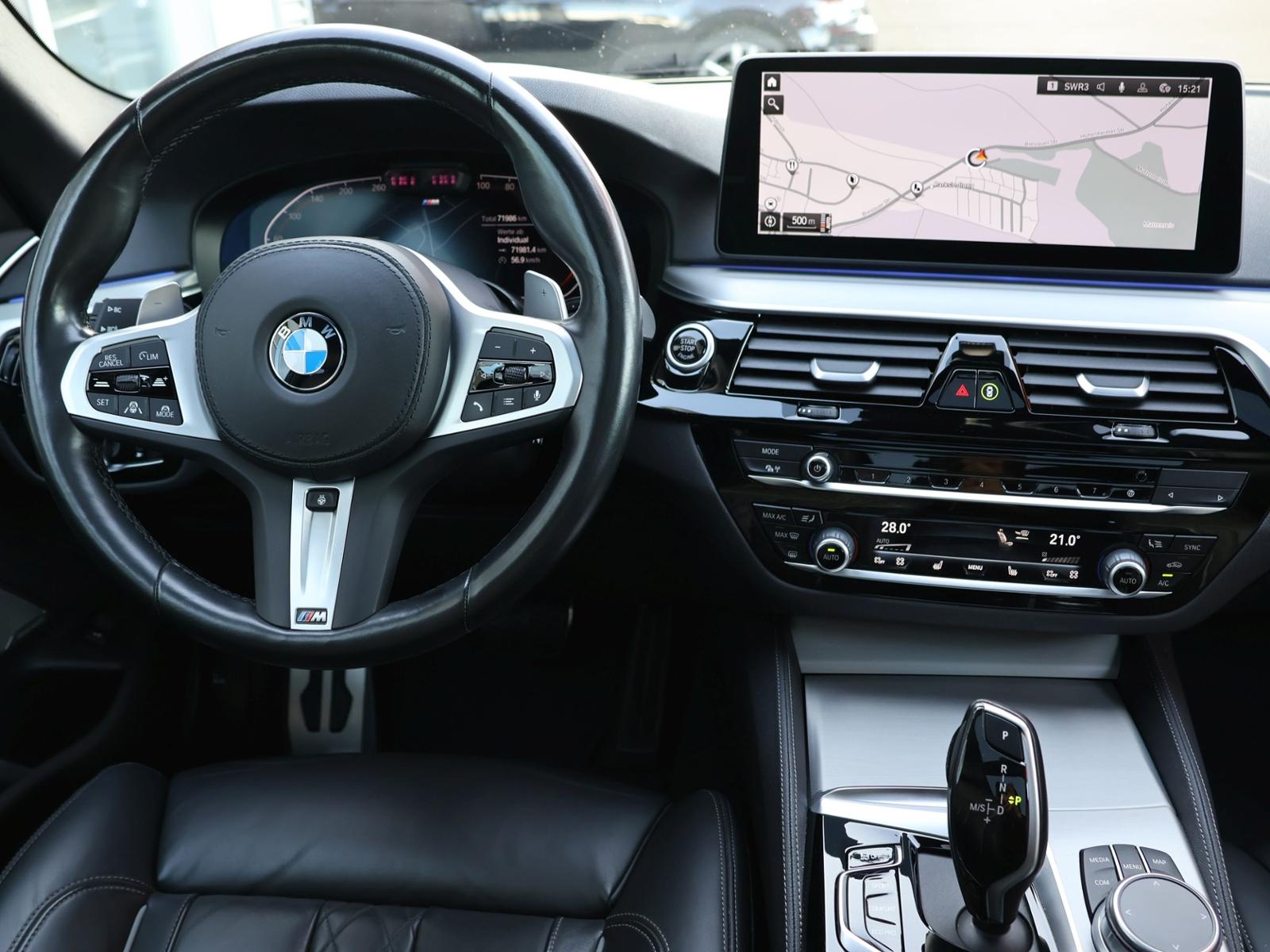 BMW 530 d xDrive M-Sport Pano Laser Memory HUD