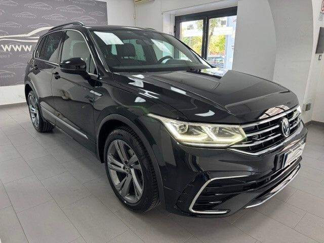 Volkswagen Tiguan 2.0 TDI 150 CV SCR DSG R-Line  imagem 2