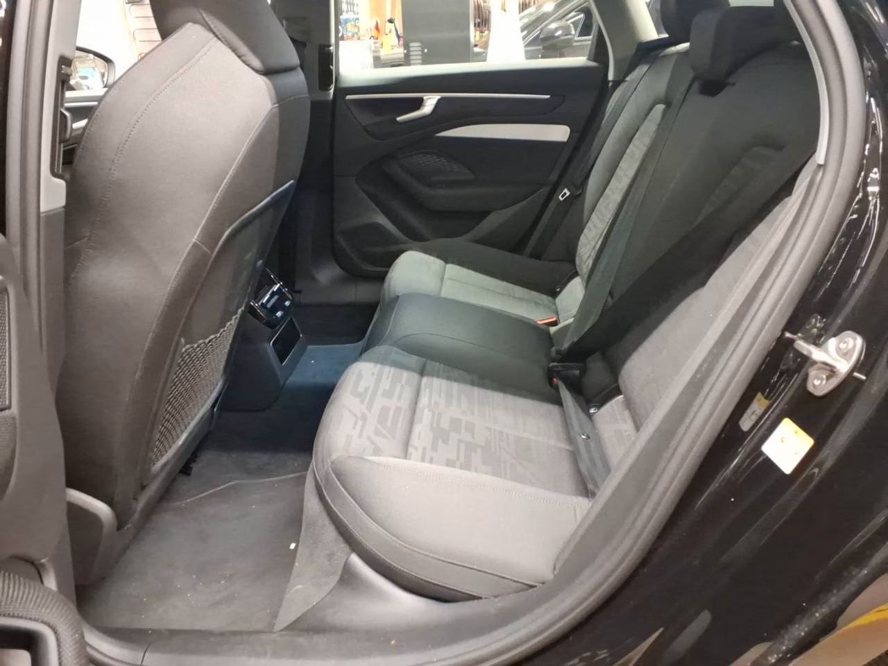 Audi A6 - Bild 8