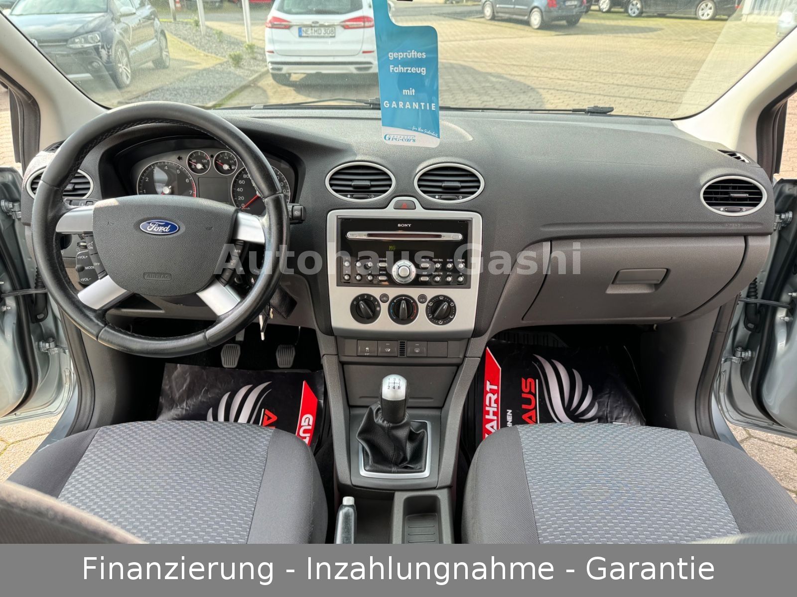 Fahrzeugabbildung Ford Focus Turnier*1.Hand*Klima*Tempomat*Winter-Paket