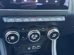 Fahrzeugabbildung Captur II Techno 1.3 TCe 140 EDC Mild-Hybrid Ass