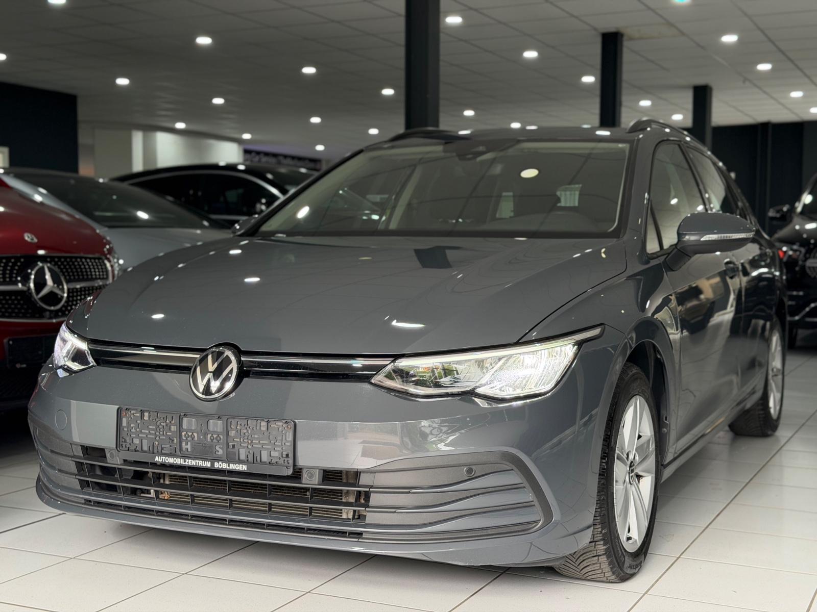 Volkswagen Golf VIII Variant Life eTSI*AUTOMATIK*AHK*LED*, миниатюра 2