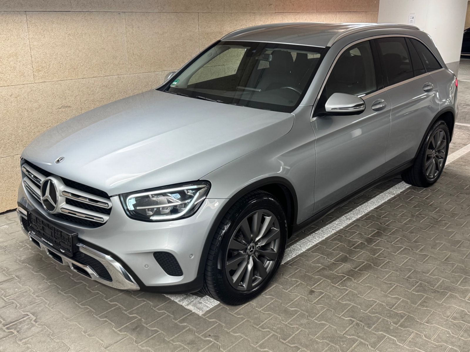 Mercedes GLC 200 - 1