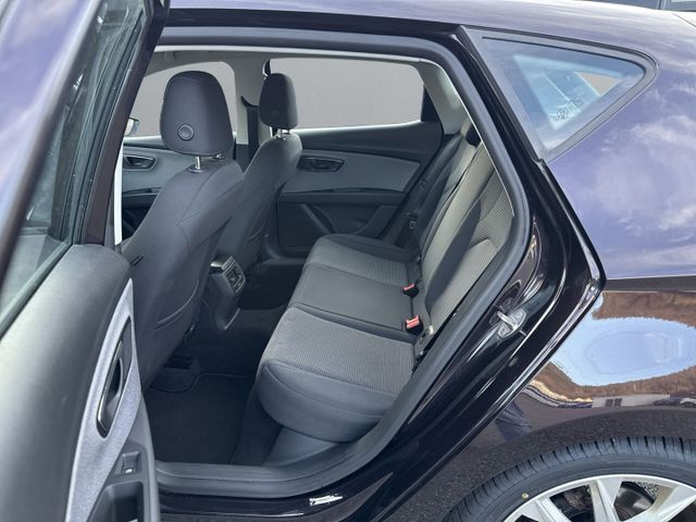 Leon Style 1.4lTSI *LED+Spurhalteass+PDC+18 Zoll