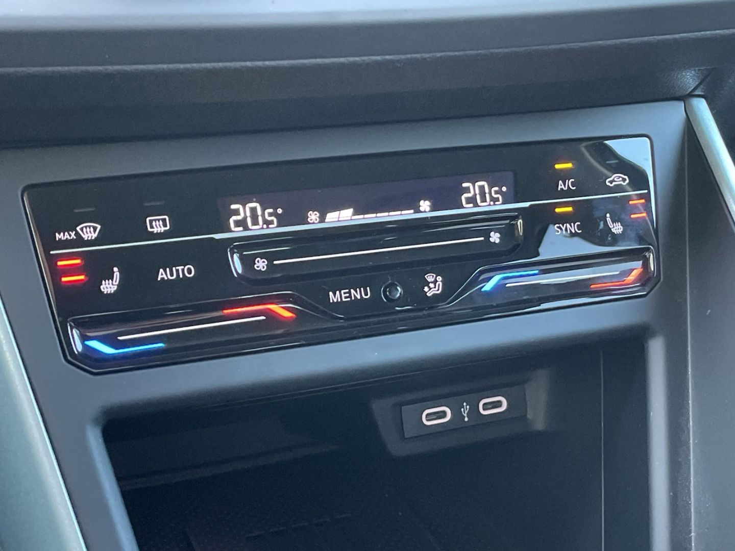 Polo 1.0 TSI DSG Goal Kamera/IQ.Light/Navi/App-C
