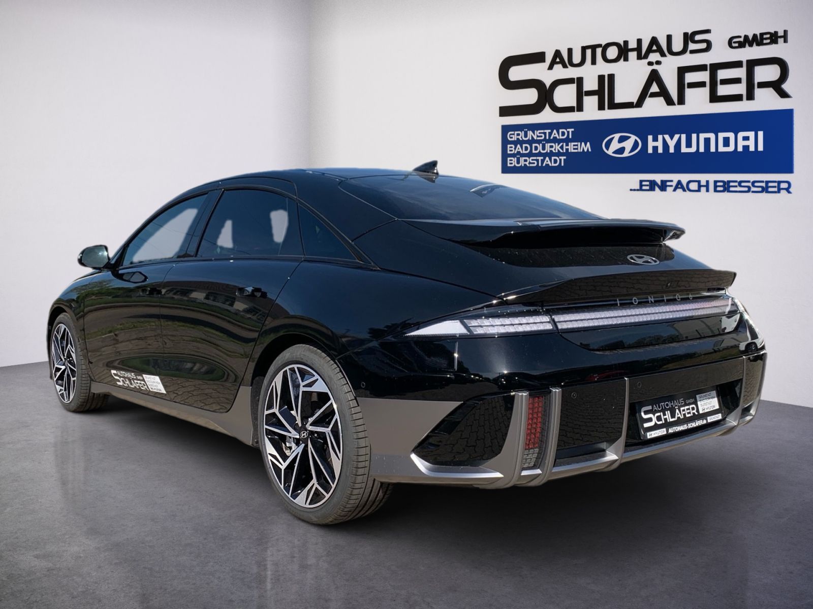 Fahrzeugabbildung Hyundai IONIQ 6 Uniq 77,4 kWh 20Zoll