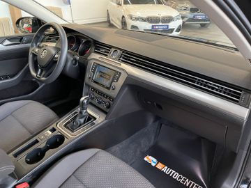 MYAUTOCENTER – Gebraucht- und Jahreswagen mit Werkstattservice in Pfaffenhofen Volkswagen Passat Variant Trendline BMTStart-Stopp*2.Hand*