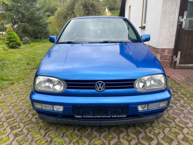 Volkswagen Golf Cabrio