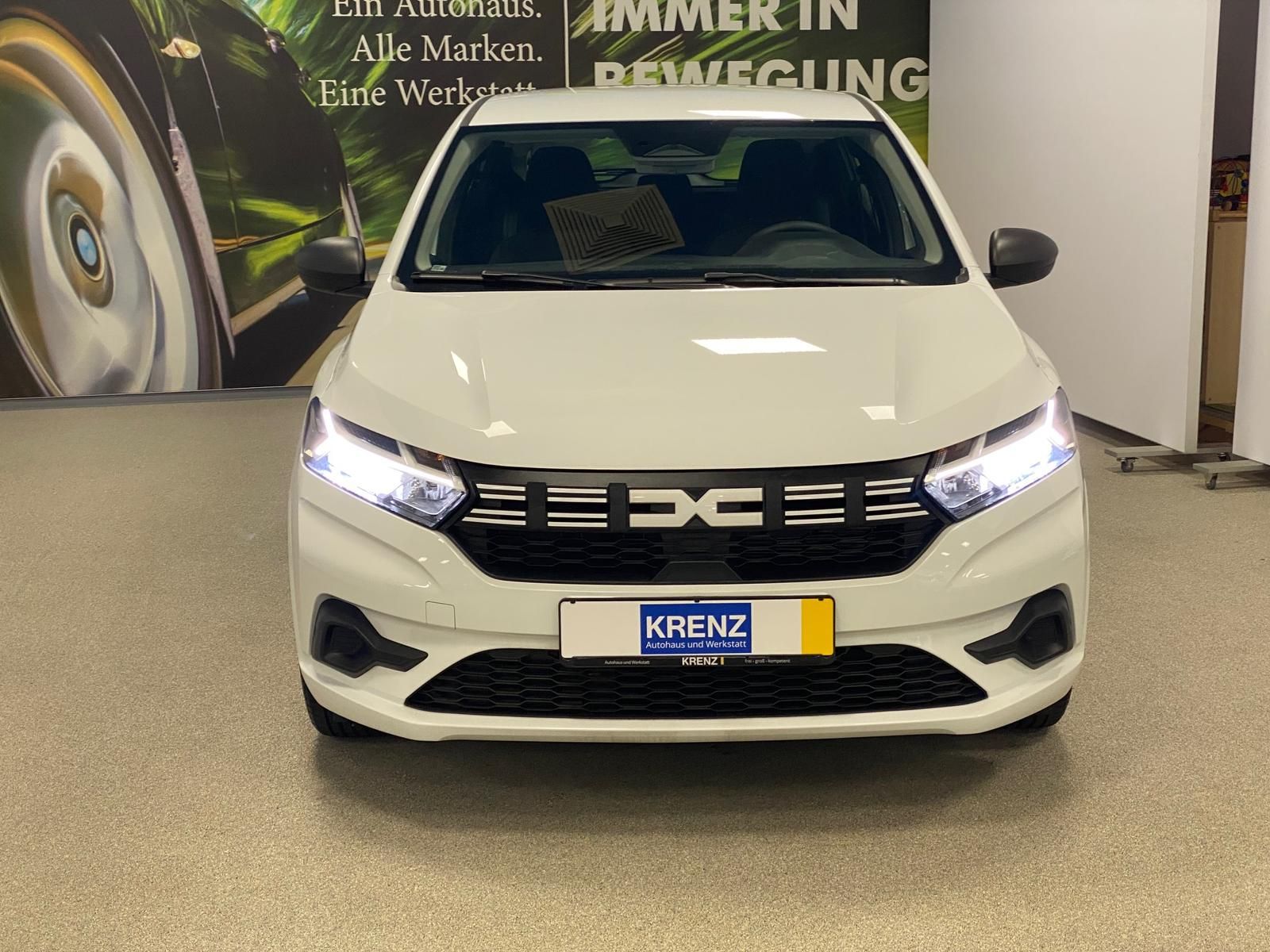 Fahrzeugabbildung Dacia Sandero 1.0 SCe KAT Essential KLIMA+PDC+LED