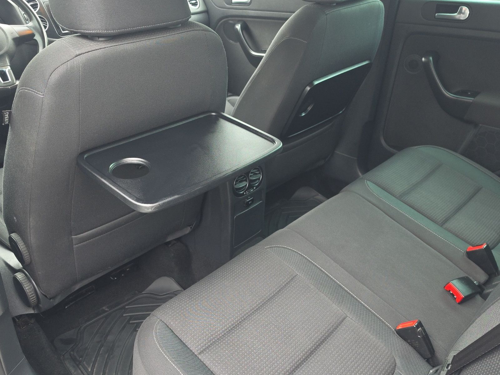 Fahrzeugabbildung Volkswagen Golf Plus VI Team AUTOMATIK STEUERKETT TÜV NEU
