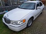 Lincoln Town Car, KEINE Stretch Limo - Lincoln Town Car in Köln