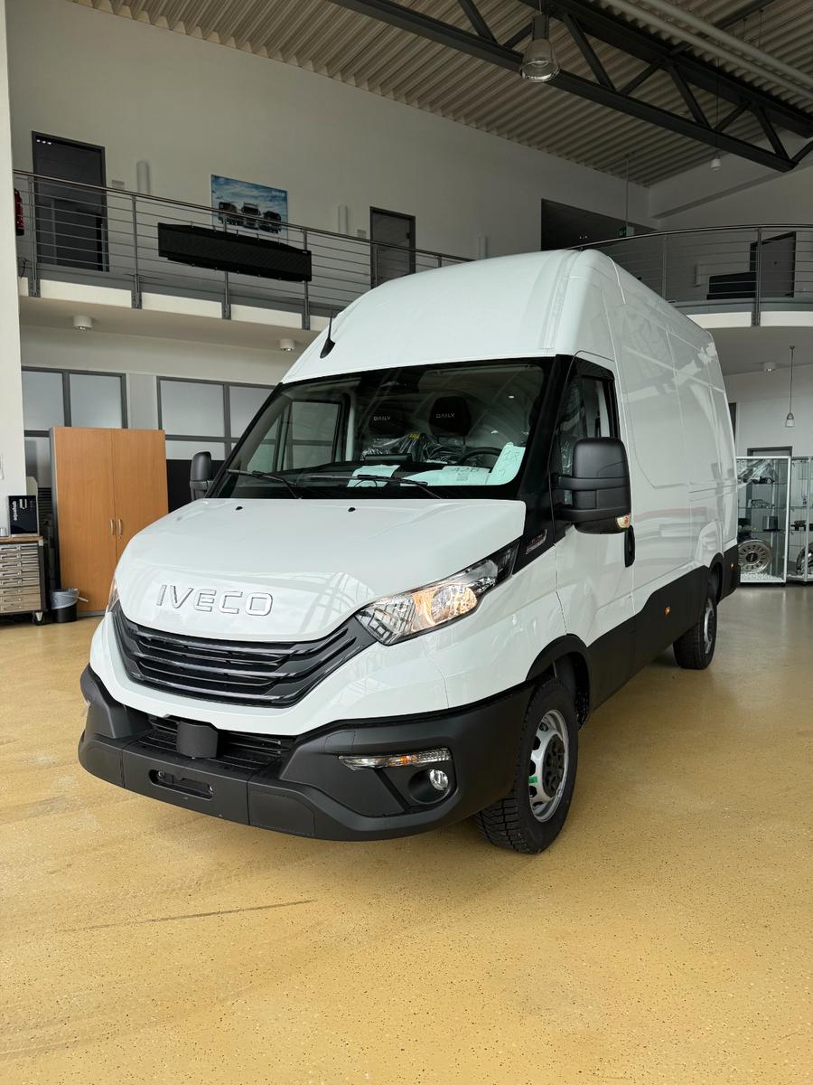 Iveco 35S18HA8 V*Klima*Automatik*Super Hochdach*