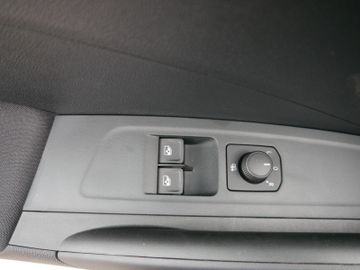 Skoda Fabia - 10
