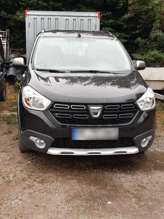 Image of Dacia Lodgy
