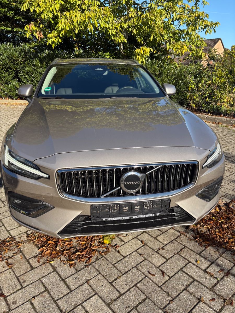 Foto 12 von VOLVO V60
