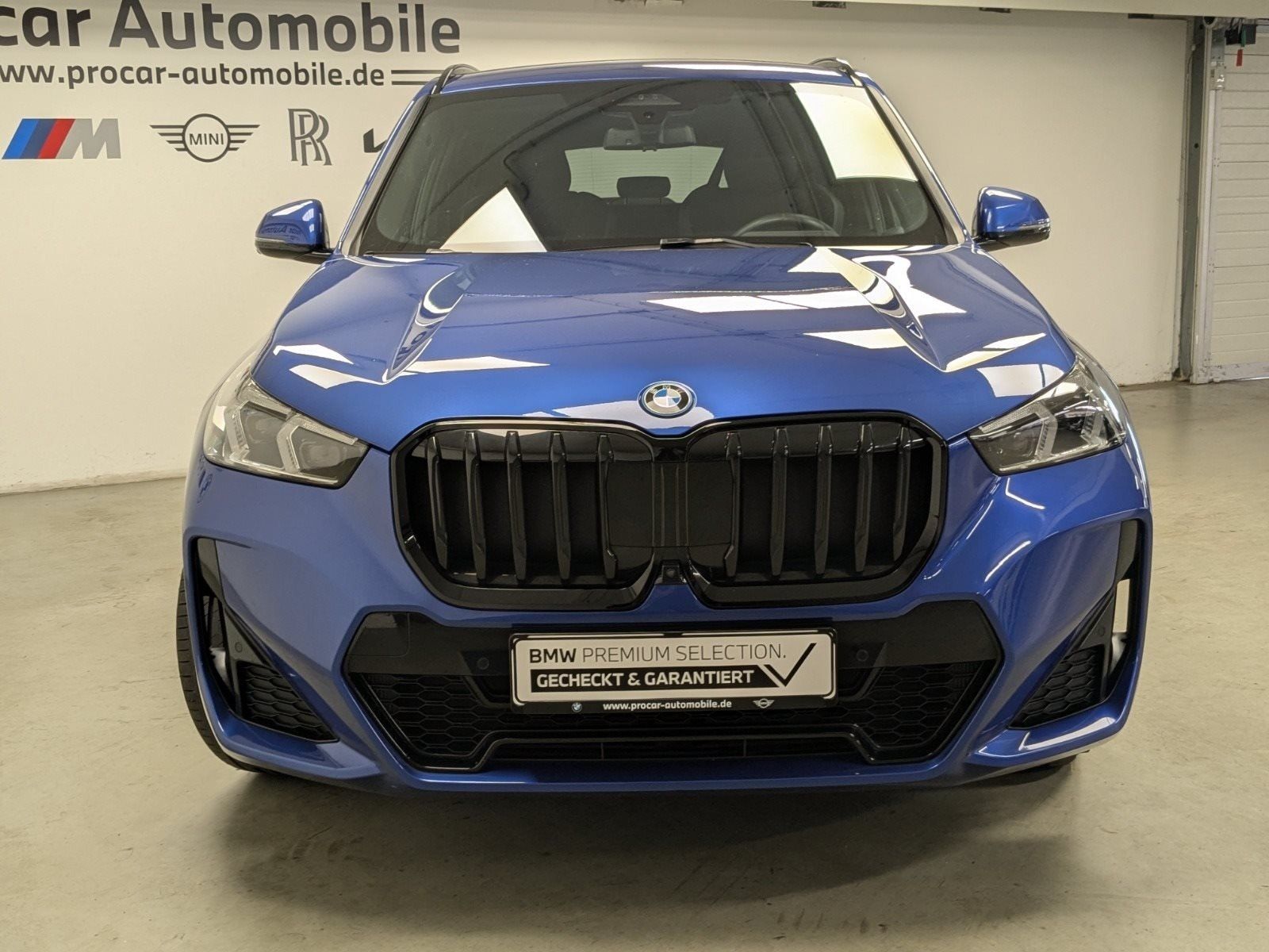 BMW X1 xDrive30e M Sport DA PA HUD HiFi LED SHZ 18 foto 3