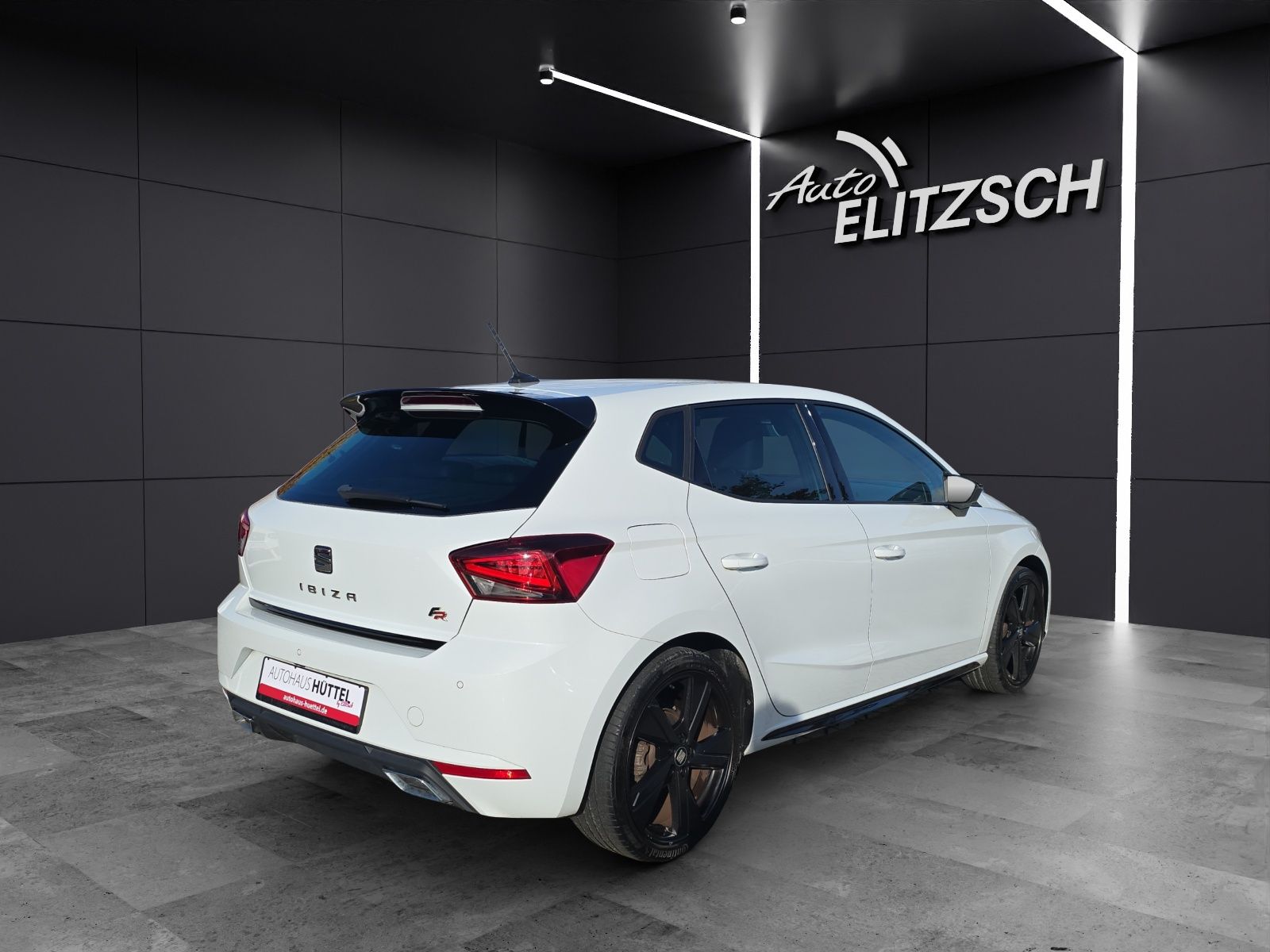 Fahrzeugabbildung SEAT Ibiza FR Black Edition 1.0 TSI KAMERA NAVI LED