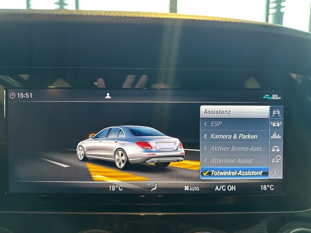 Fahrzeugabbildung Mercedes-Benz E 200 d Avantg. Totwi. AHK Navi LED SHZ Ambie.