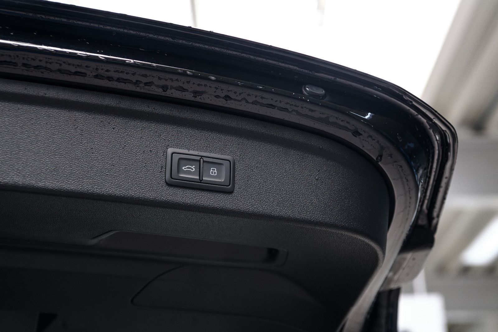 Fahrzeugabbildung Audi A3 30 TFSI S tronic advanced Sportback