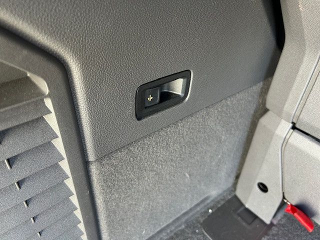 Foto Nummer 15: VW T7 Multivan