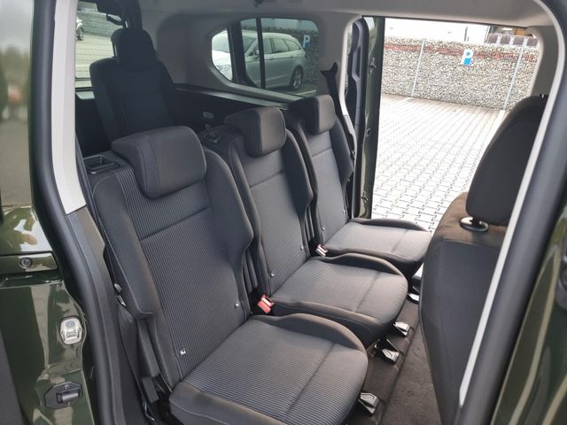 Fiat Doblo Maxi  Kombi 7 Sitzer NAVI DAB SZHG