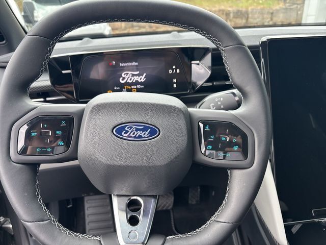 Fahrzeugabbildung Ford Capri 77kWh RWD Premium #Fahrassistenzpaket #M