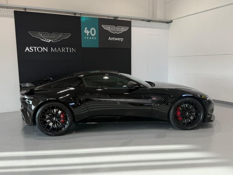 Aston Martin V8 Vantage F1 Edition imagem 3