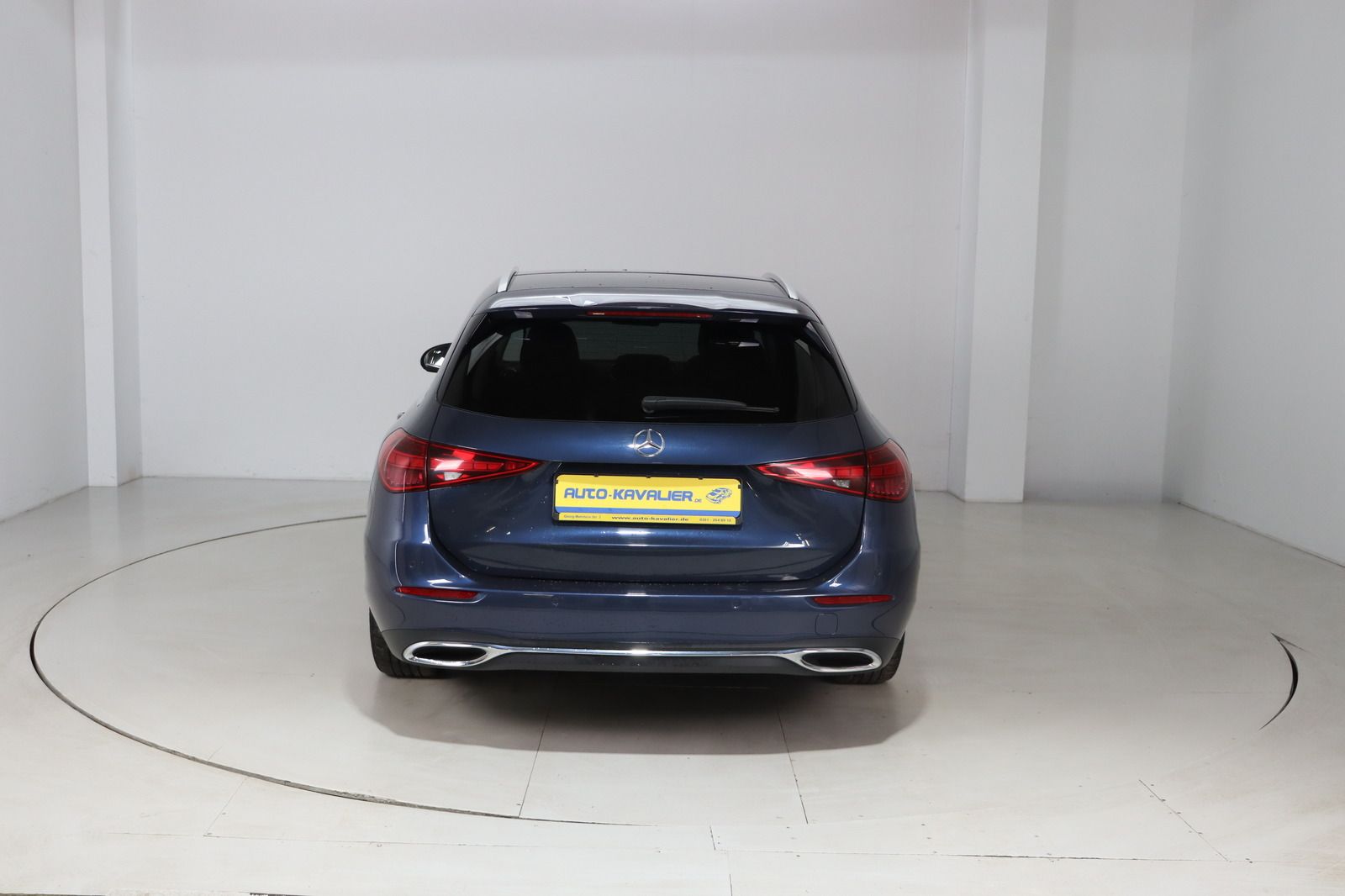 Fahrzeugabbildung Mercedes-Benz C 220 T d 4Matic Standhzg. * LED *