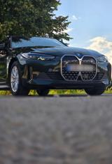 BMW i4 eDrive35 San Remo Green metalic - BMW i4: Privatanbieter
