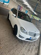 Mercedes-Benz Mercedes C300 CDI 4Matic | AMG Paket | Des... - Mercedes-Benz C 300: Cdi 4matic