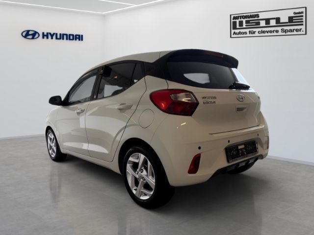 Fahrzeugabbildung Hyundai i10 Edition 30 Apple CarPlay Android Auto DAB SH
