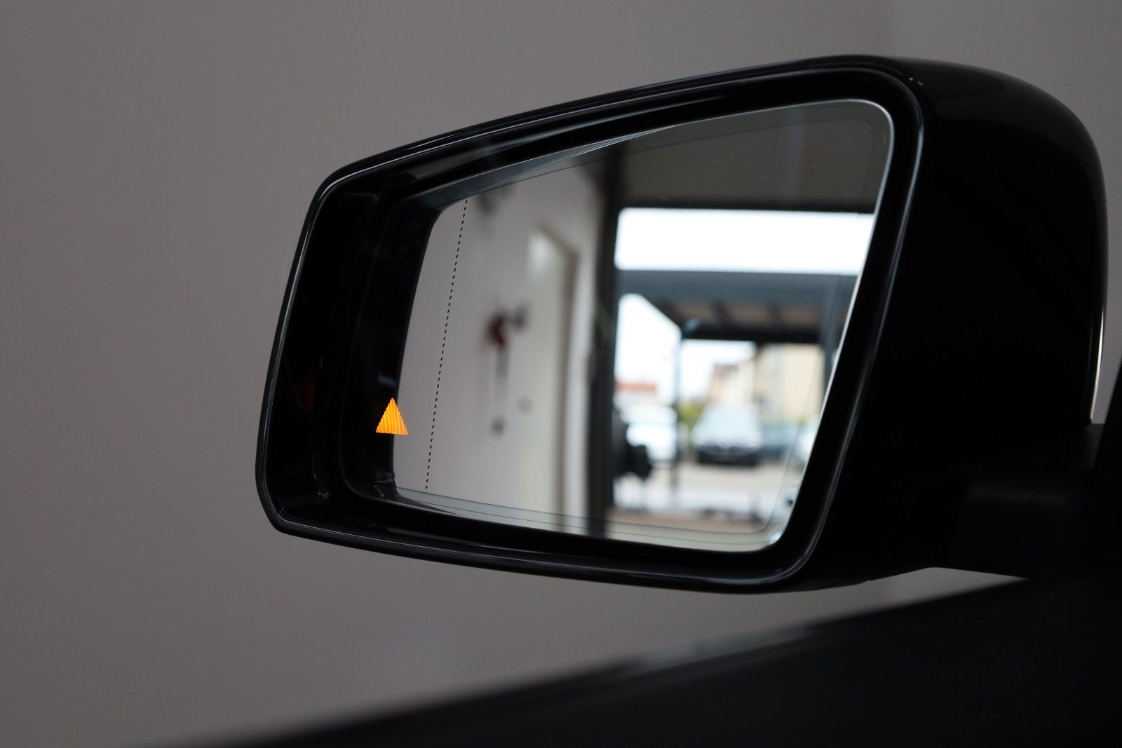 Fahrzeugabbildung Mercedes-Benz CLA 200 SB TLeder,Navi,LED,SH,Kamera,SR+WR