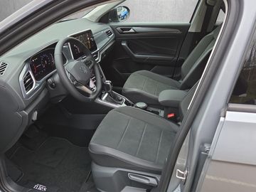 Fahrzeugabbildung Volkswagen T-Roc Style 1.5 TSI DSG IQ.Light AHK Klima Navi
