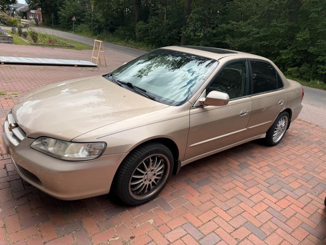 Honda Accord accord 3.0 V6 USA 200ps (TÜV 1 JAHR)