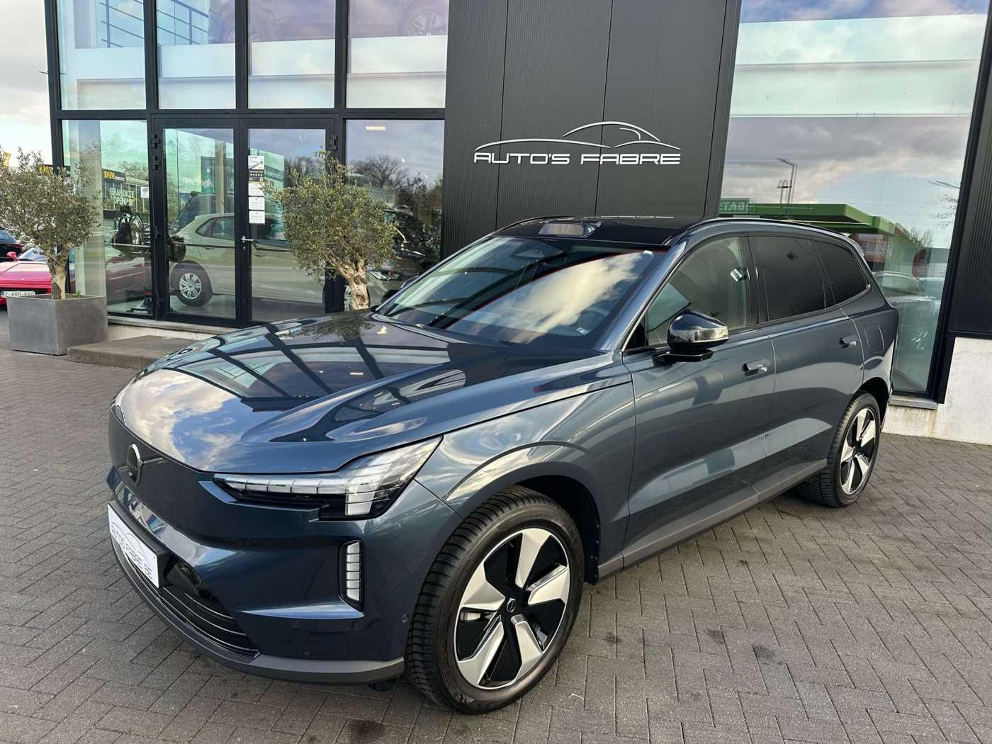 Volvo EX90 101 kWh. Panorama Roof !! Stock new conditi
