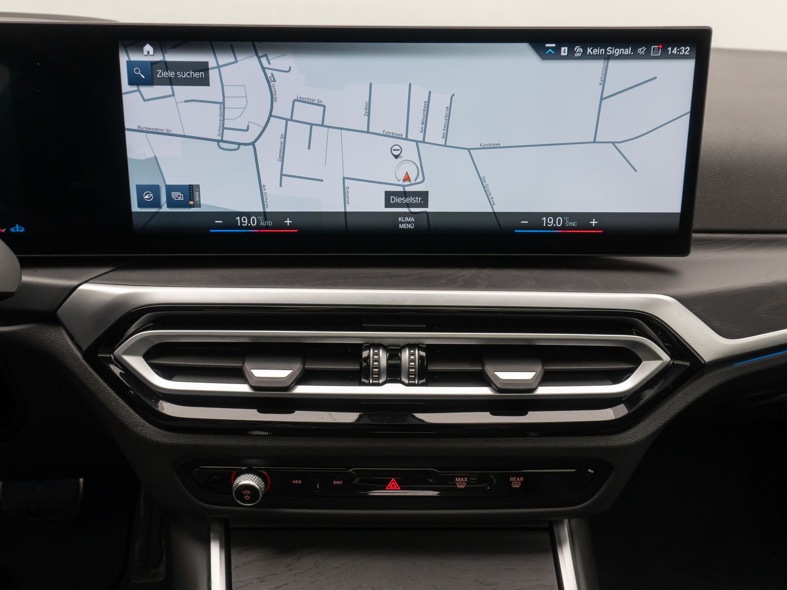Fahrzeugabbildung BMW M340i xD DAB HiFi Panorama Individual Komfort