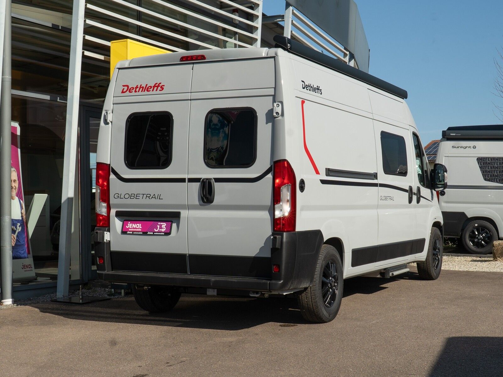 Fahrzeugabbildung Dethleffs Globetrail Active 600 DS Fiat Expedition Grau