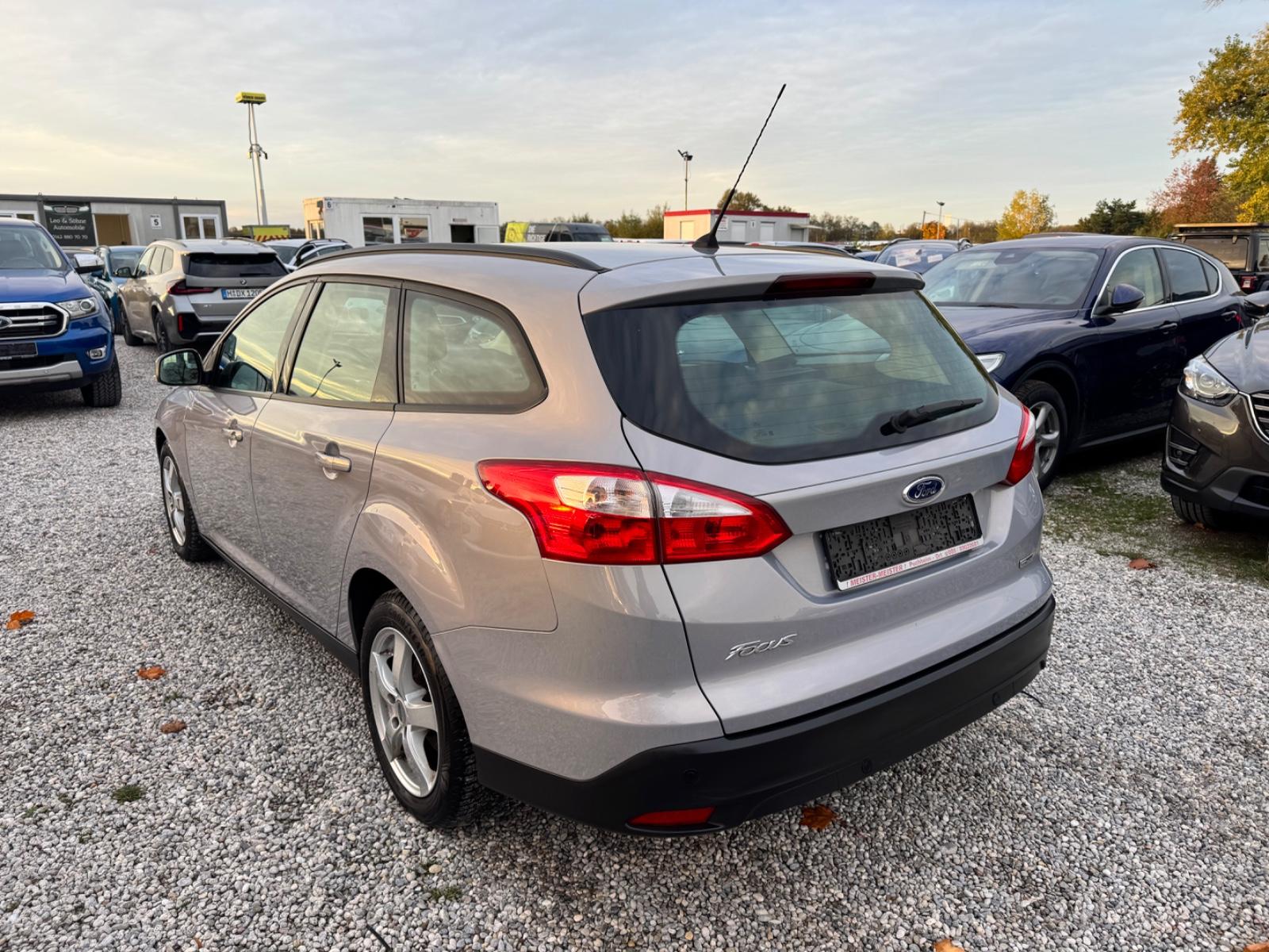 Ford Focus 2013 — photo 6
