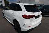 Mercedes-Benz B 250 e AMG # Schiebedach # AHK # LED... - weiße Mercedes-Benz B 250