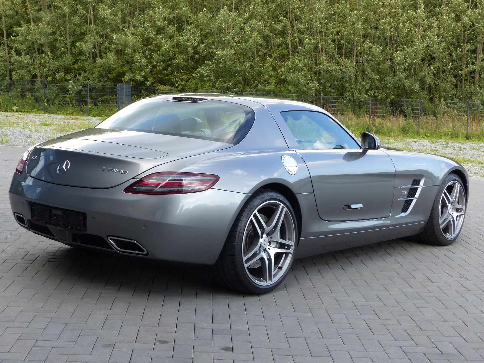 Fahrzeugabbildung Mercedes-Benz SLS AMG Coupe