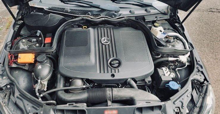 Mercedes-Benz C200 2011 — фото 11