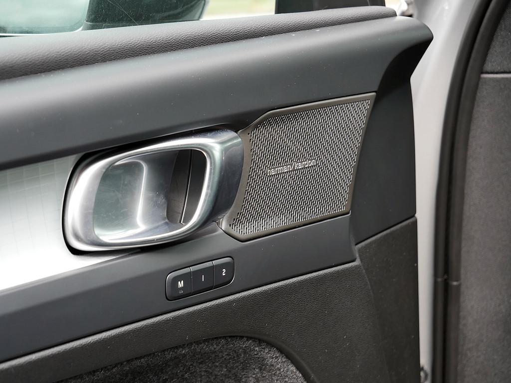 Volvo XC40 B3 Plus Dark 360-GRAD-KAMERA NAVI H/K, миниатюра 16