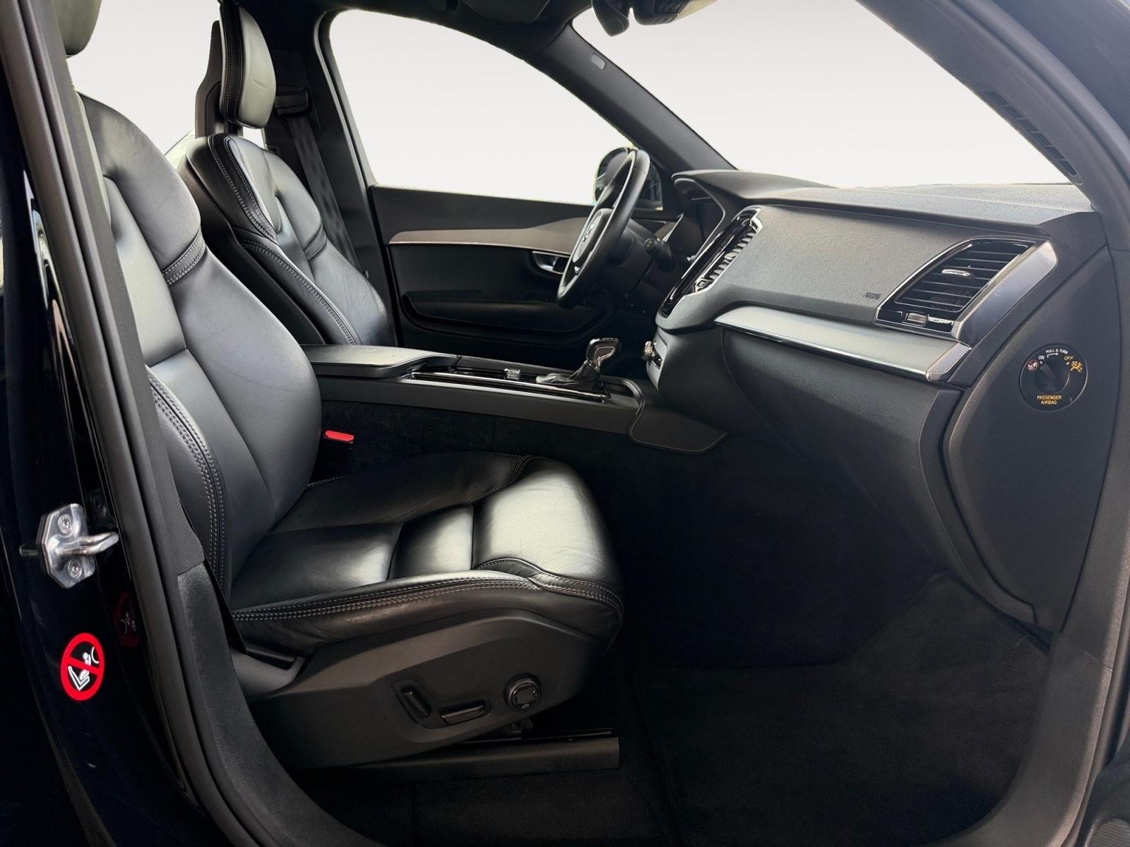 Volvo XC90 Inscription AWD KAM Schiebedach Memory LED