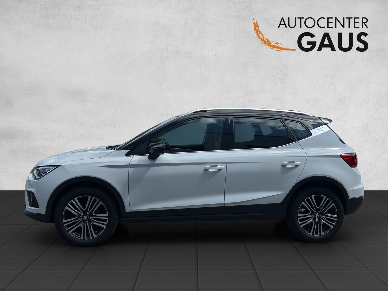 Arona Xcellence 1.0 TSI LED*SHZ