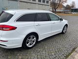 Ford Mondeo 2,0/110kW Titanium Turnier Autom. VOLL!! - Ford Mondeo in Braunschweig