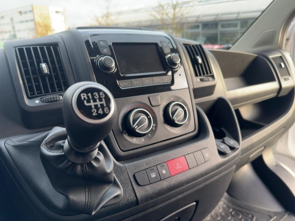 Fahrzeugabbildung Opel Movano 3,5t Cargo Edition L2H2 2.2 Diesel